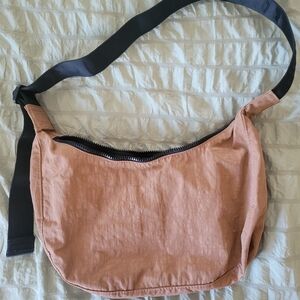 BAGGU Medium Crescent - Pinto